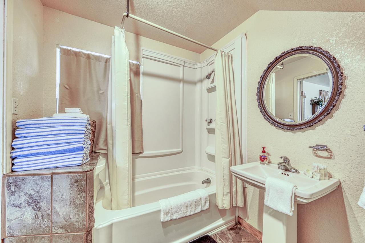 The Olive @ Mendelbaum Winery Guest Cabins Hotel Fredericksburg Luaran gambar