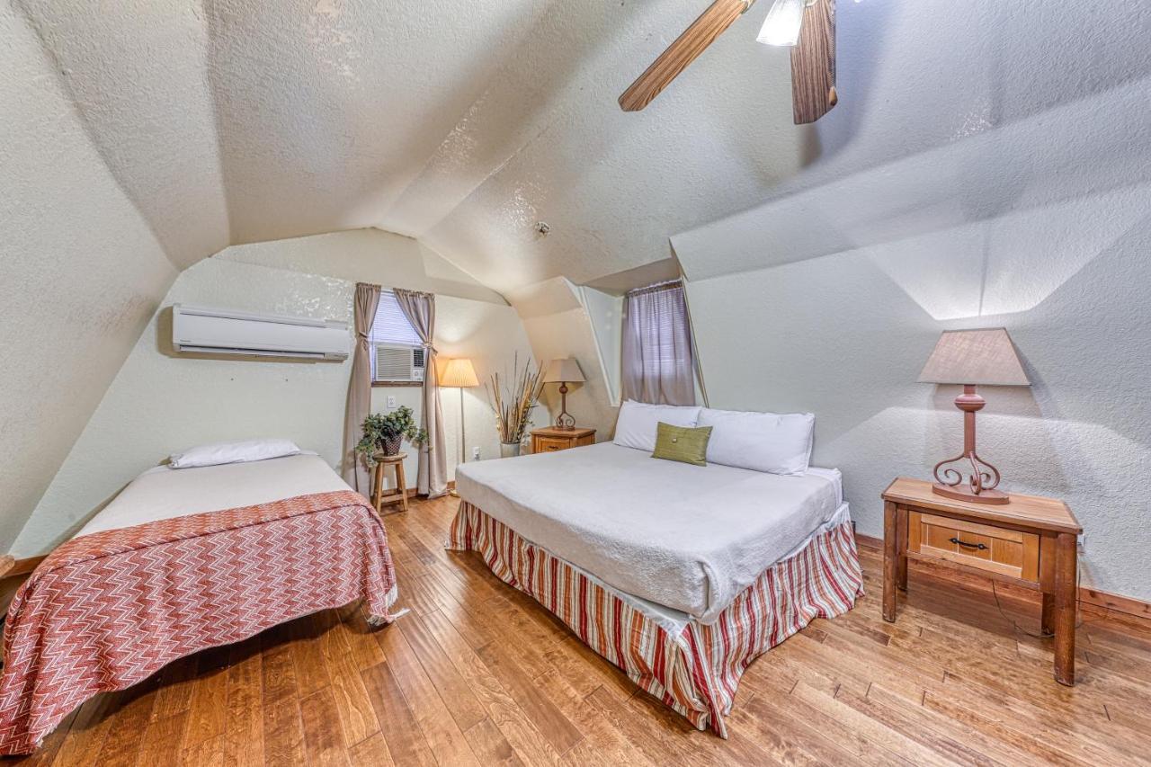 The Olive @ Mendelbaum Winery Guest Cabins Hotel Fredericksburg Luaran gambar